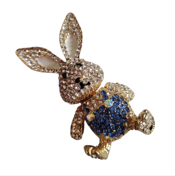 Articulated Blingy Bunny Brooch! - Picture 2 of 8